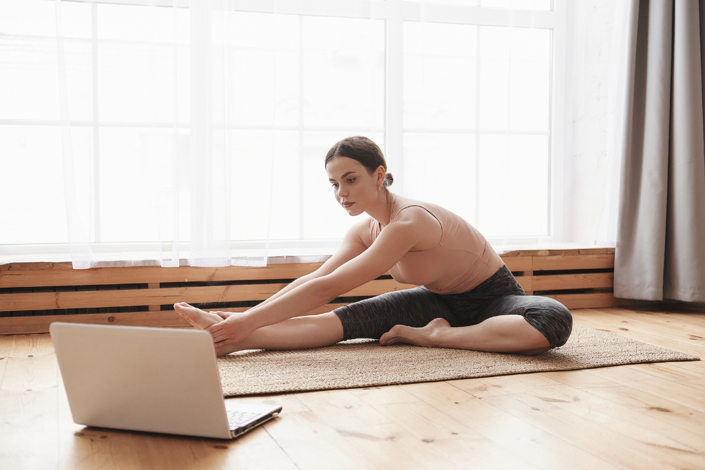 I benefici dello yoga Online 1